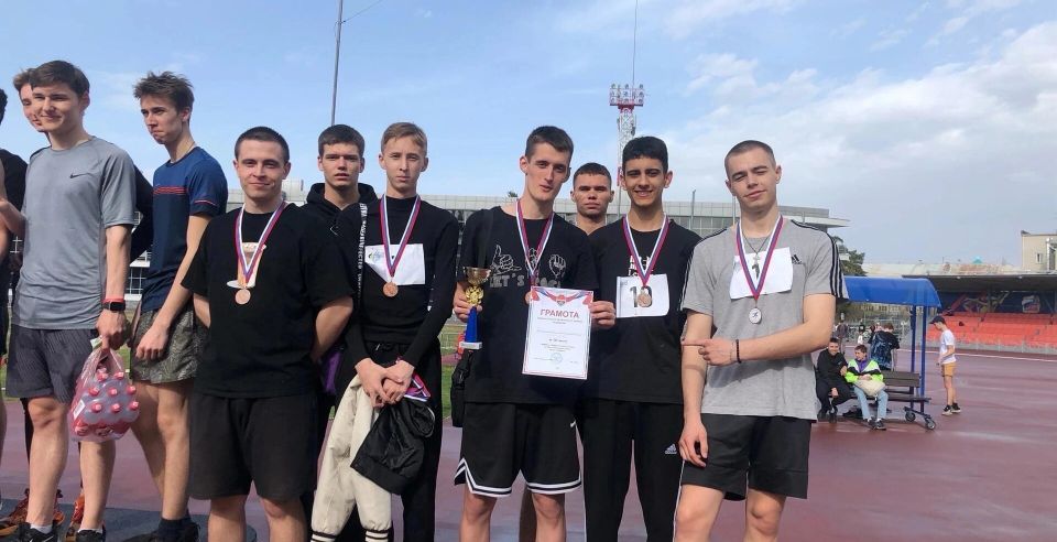 Легкоатлетическая эстафета на Кубок Калининского района