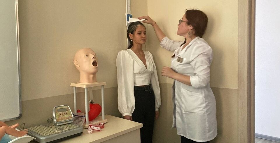 Студенты группы НК-256к получили новый навык в рамках практической лекции по возрастной анатомии.