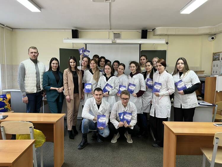 Встречи обучающихся с сетью аптек ООО «Апрель»