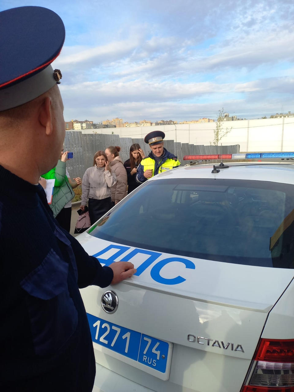 Дпс челябинск. ГИБДД. Сотрудник ГИБДД. Где ДПС Челябинск. Малинин Дмитрий ГИБДД Челябинск.